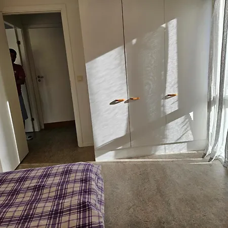 Rum i privatbostad With Shared Common Areas Near Sentrum Lillehammer